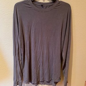 Gray men’s lululemon long sleeve